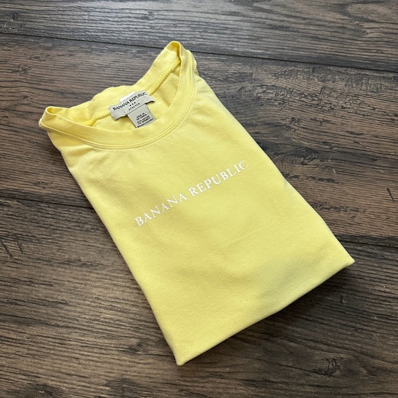 Banana Republic Tops - Banana Republic Sunny Yellow Tee